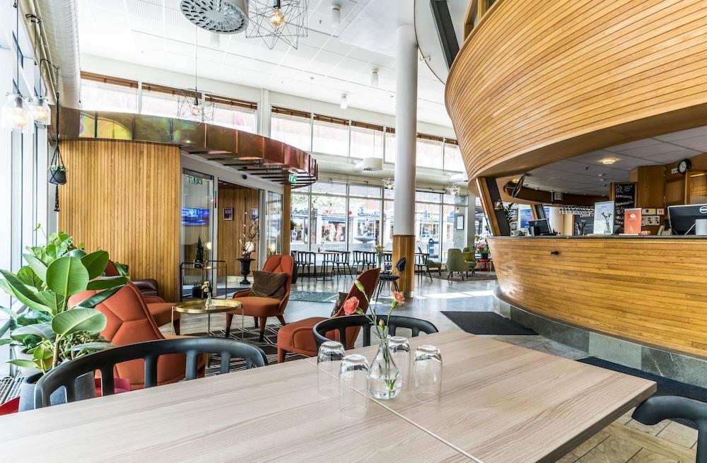 Scandic Portalen Jönköping Esterno foto