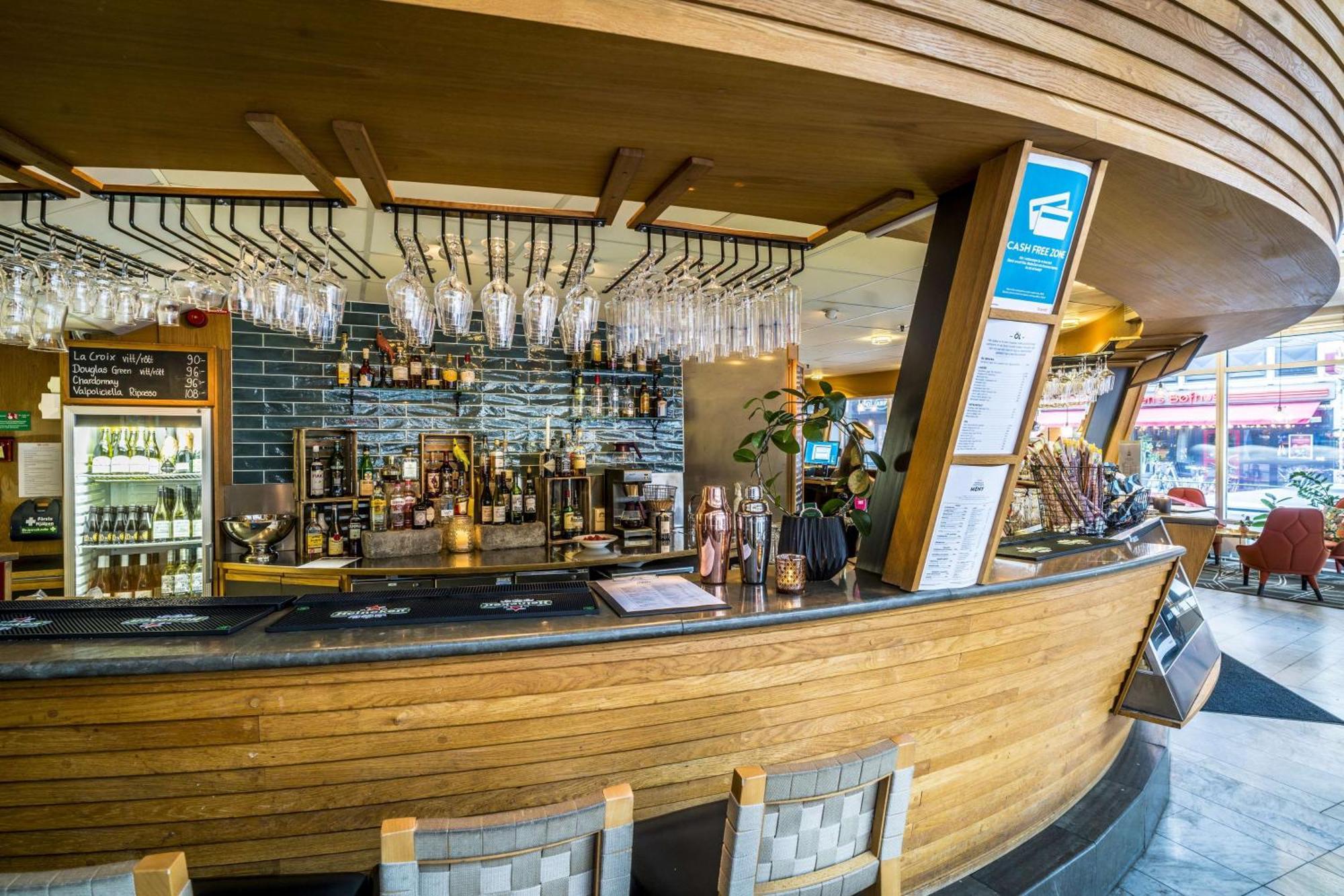 Scandic Portalen Jönköping Esterno foto